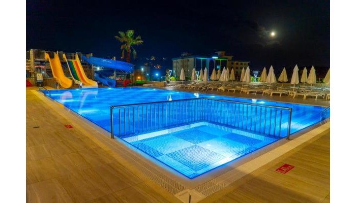 Campus Hill Hotel poza 11