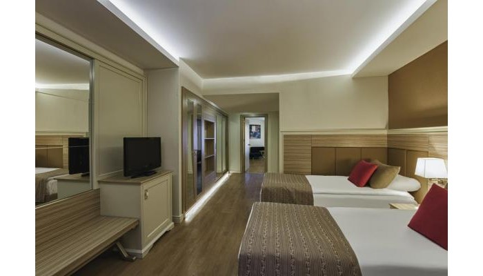 Delphin Deluxe Resort poza 3