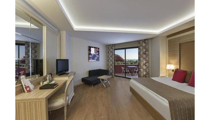 Delphin Deluxe Resort poza 2