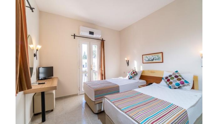 Hotel Bitez Paloma Family Club poza 2