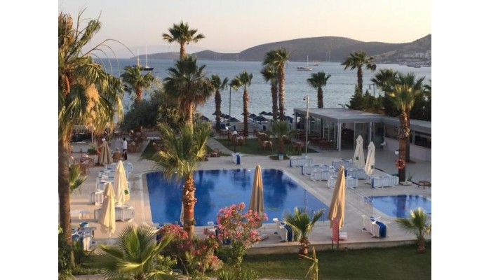 Nagi Beach Hotel poza 12