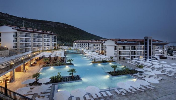 Ramada Resort By Wyndham Akbuk poza 0
