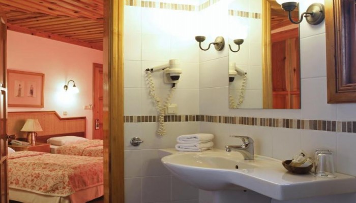 Hotel Montana Pine poza 3