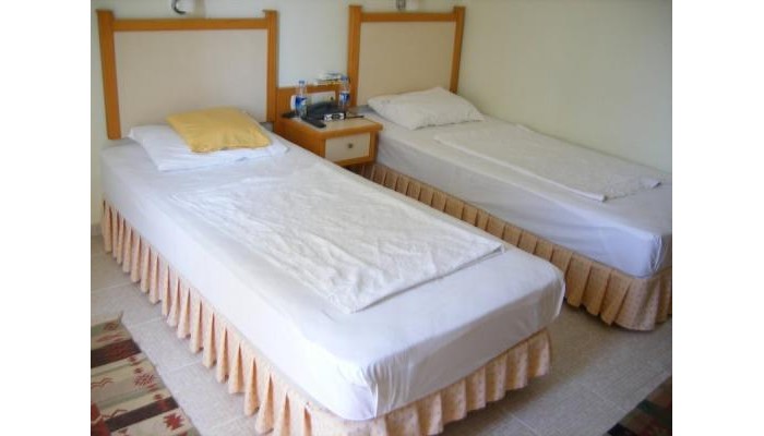 Rebin Beach Hotel poza 1