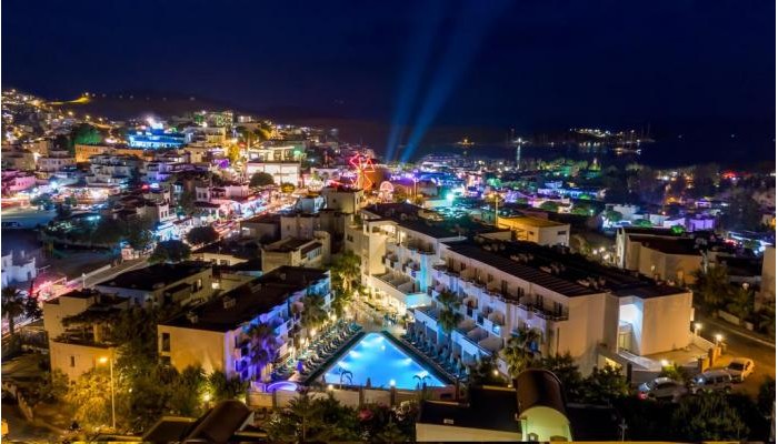 Club Shark Hotel poza 1