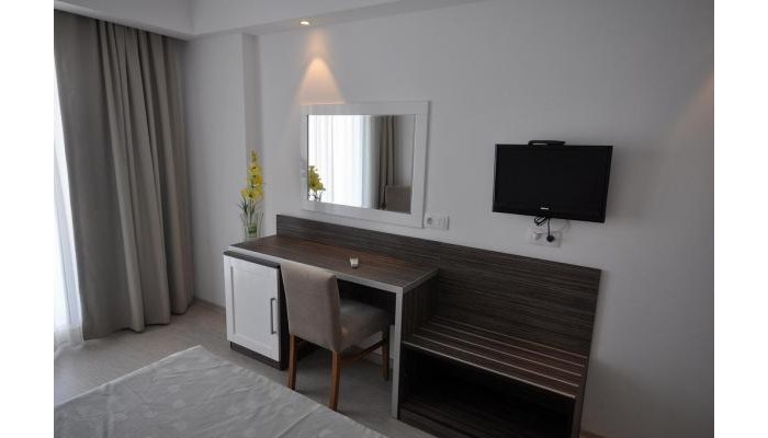 Club Shark Hotel poza 11