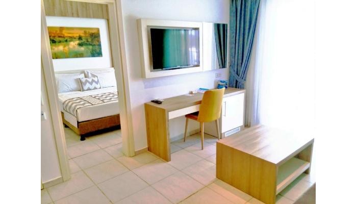 Club Shark Hotel poza 16