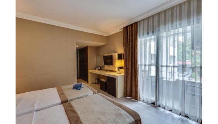 Hotel Faros Premium Beach poza 1