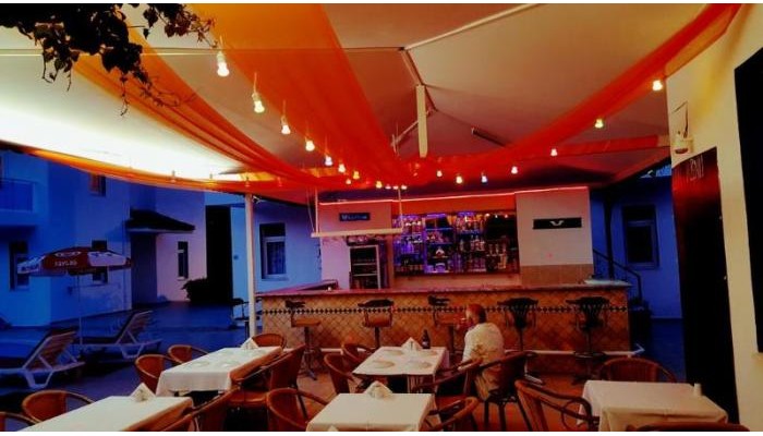 Tolan Apartments poza 8