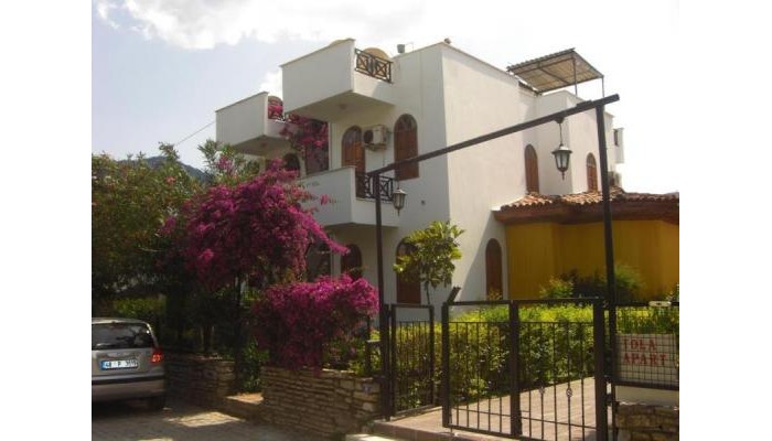 Tolan Apartments poza 9