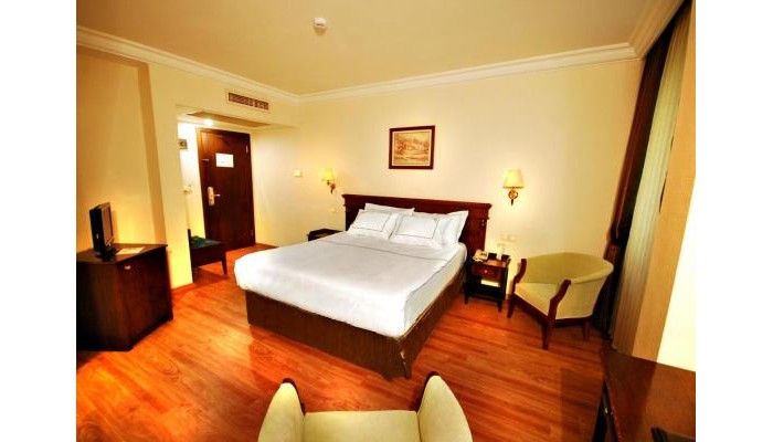 Hotel Golden Crown poza 1