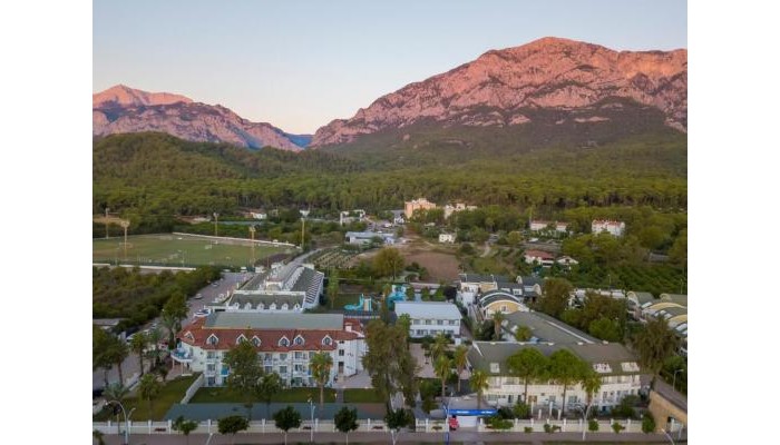 Armas Hotel Gul Beach poza 1