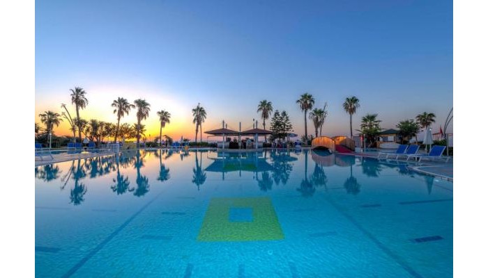 Armas Labada Hotel poza 13