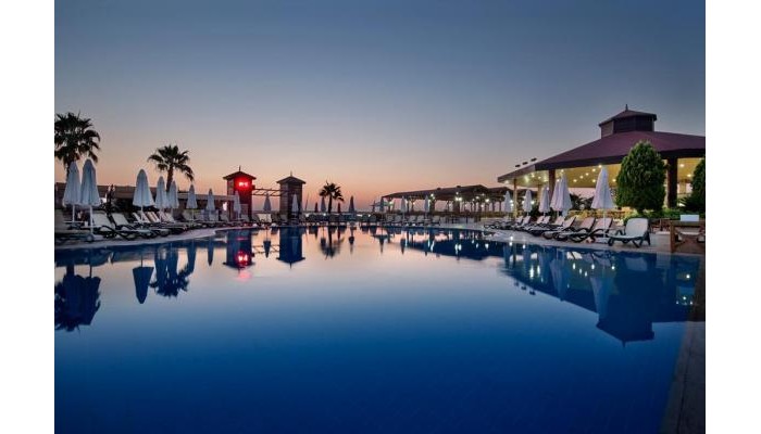 Crystal Flora Beach Resort poza 3