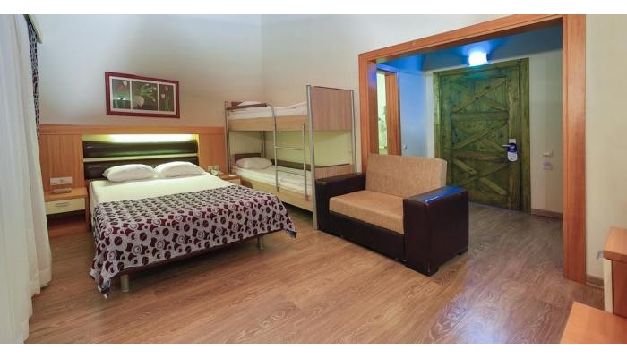 Crystal Flora Beach Resort poza 8