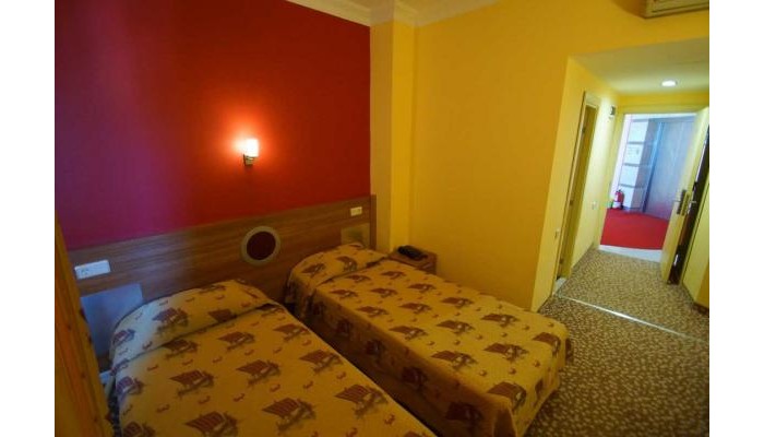 Hotel Grand Viking poza 11