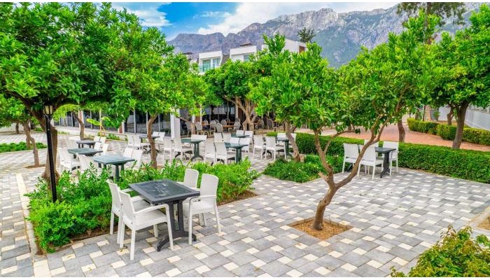 The Nix Hotel poza 15