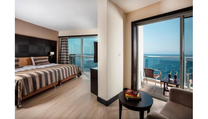 Charisma De Luxe Hotel poza 3