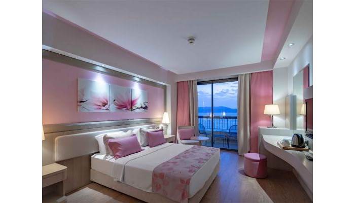 Royal Teos Thermal Resort Clinic & Spa - Halal Hotel poza 1