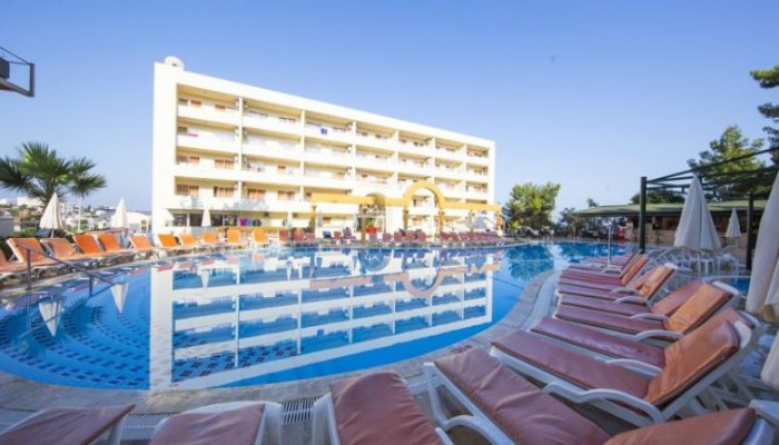 Hotel Tuntas Family Suites Kusadasi poza 0