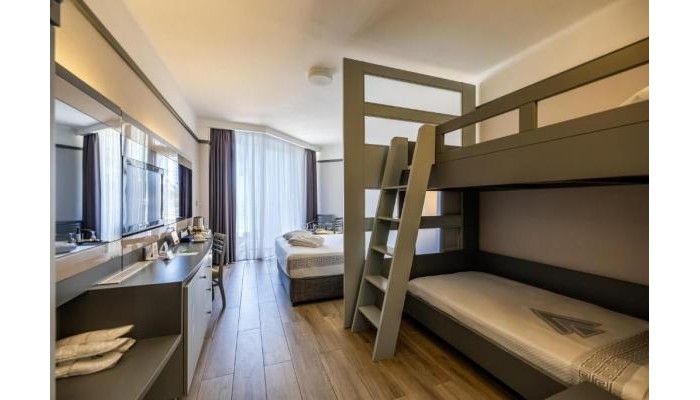 Vonresort Golden Coast poza 15