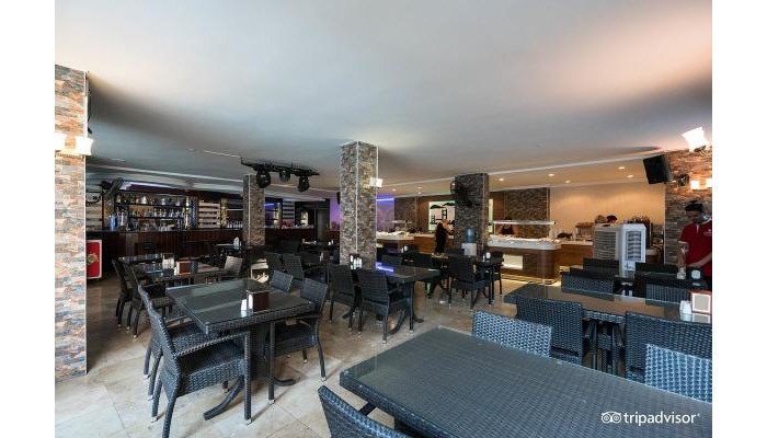 Comet Deluxe Hotel poza 15