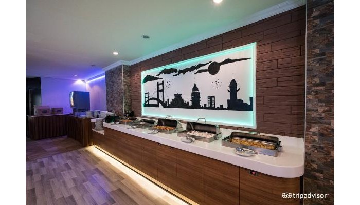 Comet Deluxe Hotel poza 17