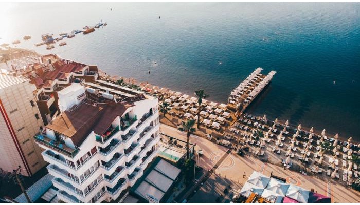 Honeymoon Hotel poza 4