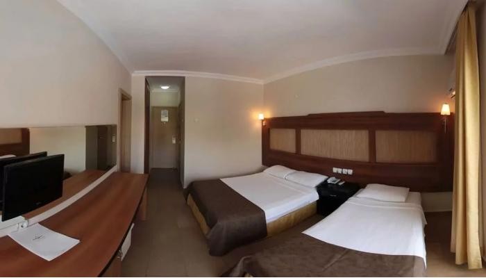 Club Munamar Beach Resort poza 3