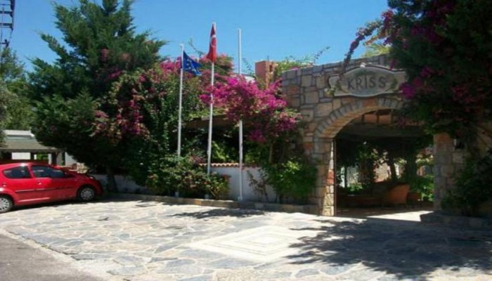 Hotel Kriss poza 0