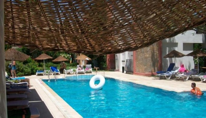 Hotel Kriss poza 3