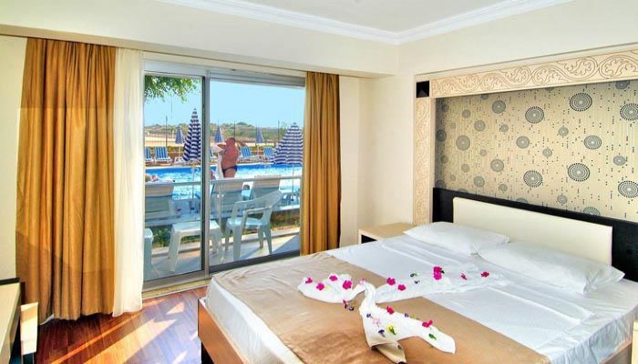 Aperion Beach Hotel Side poza 1