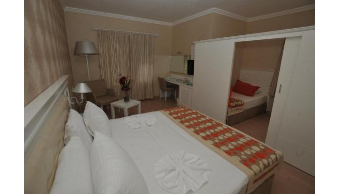 Hotel Club Nena poza 6