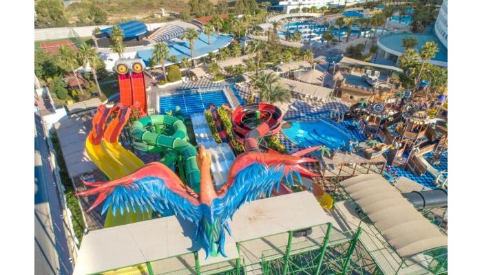 Crystal Admiral Resort Suites & Spa poza 1