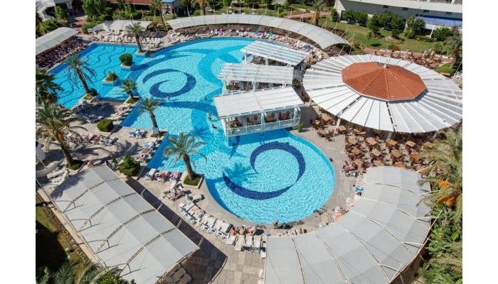 Crystal Admiral Resort Suites & Spa poza 2