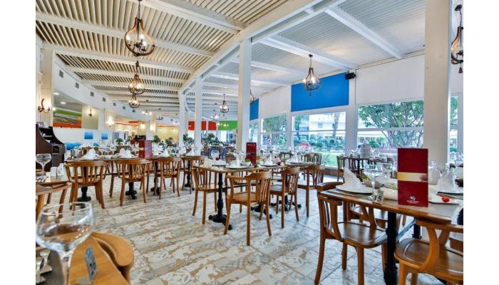 Crystal Admiral Resort Suites & Spa poza 13