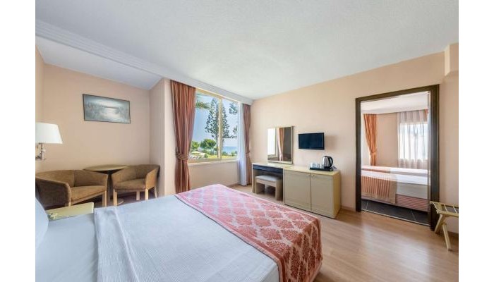 Hotel Senza Sunset Beach poza 3
